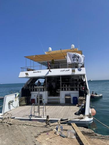 Boat with Trident Warriors flag. 